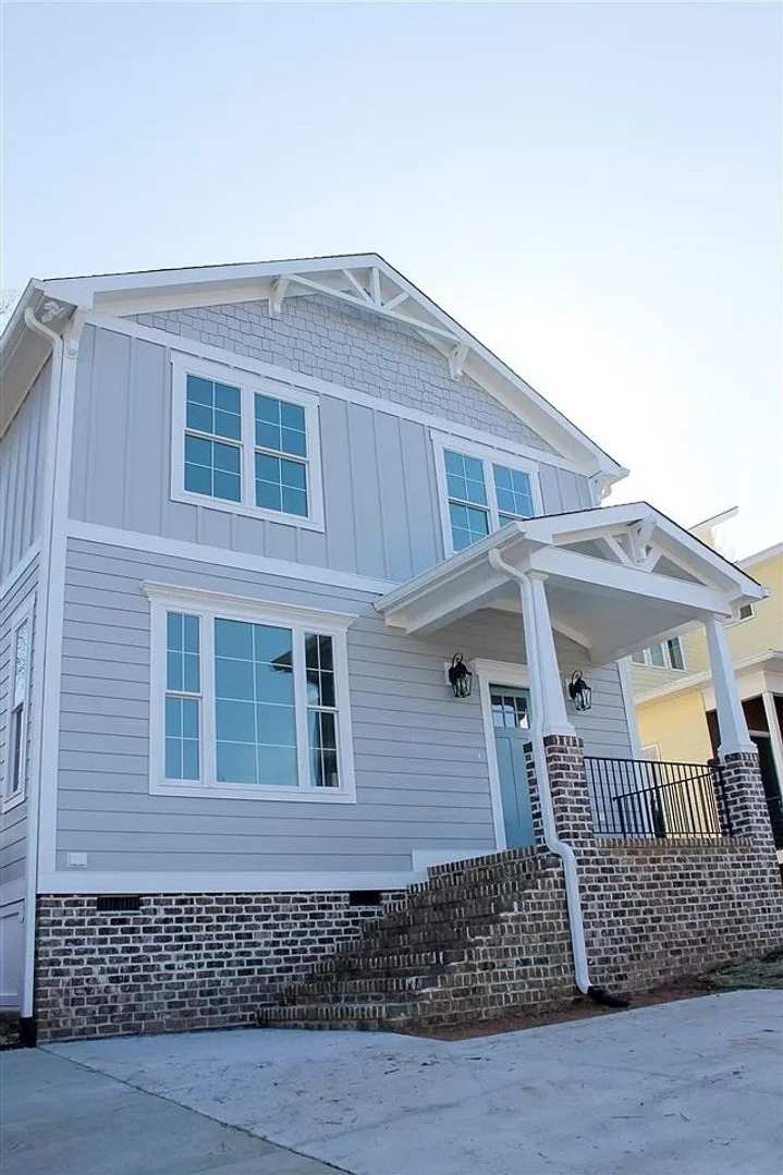 1 Bedroom in student home, walking distance to UNC