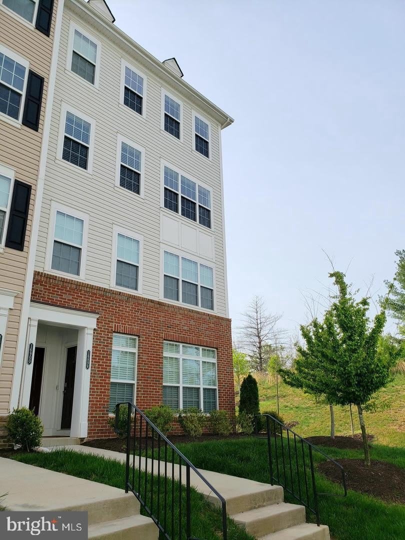 16900 PORTERS INN Drive