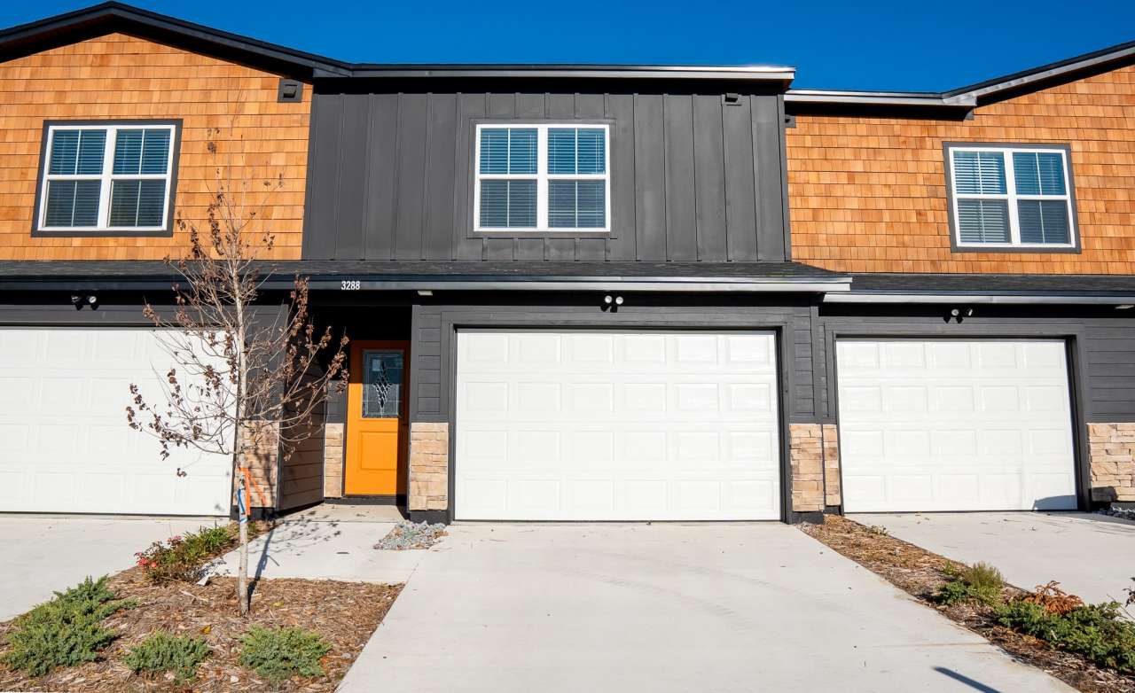 3288 Isabella Court Unit 3288