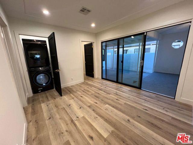 1835 South Crescent Heights Boulevard