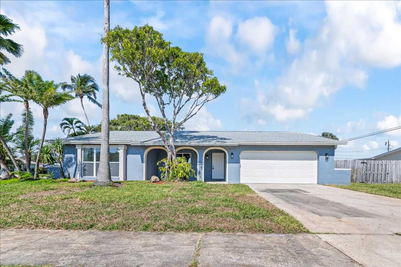 Stunning Newly Rehabbed Single-Family Home — Modern Design • Near Beach, Shopping  Dining!