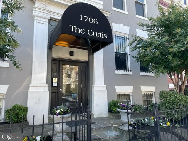1706 U Street NW unit: 104