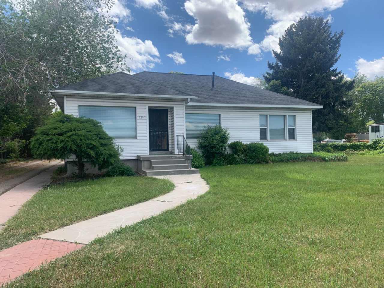 Three Bedroom Home; 1,800 sq ft, 2 car Garage