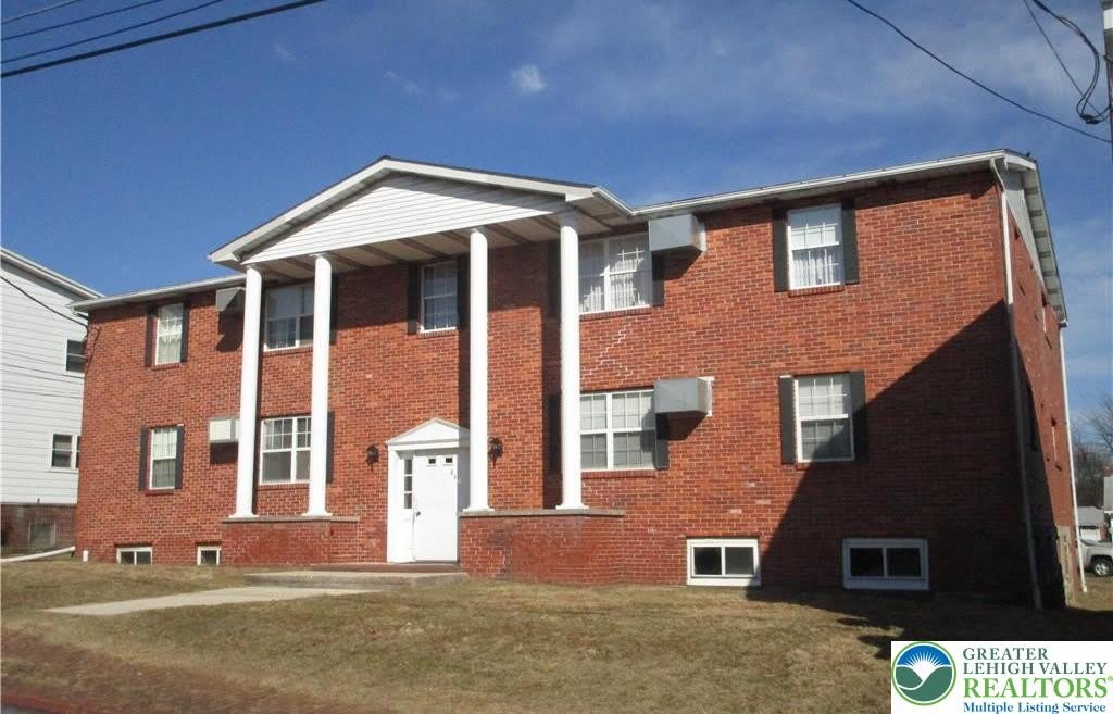 235 N Nice Street unit: 4