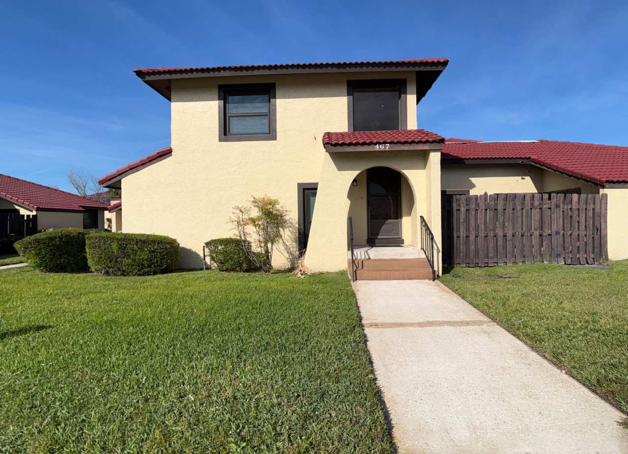 "Limited Time Offer – Sign a lease on or before December 29, 2025, and receive 50% off your first month’s rent.” Spanish-Style 3 Bedroom, 2.5 Bath Mediterranean Rooftop Townhouse – Basic Cable  Wi-Fi Included!