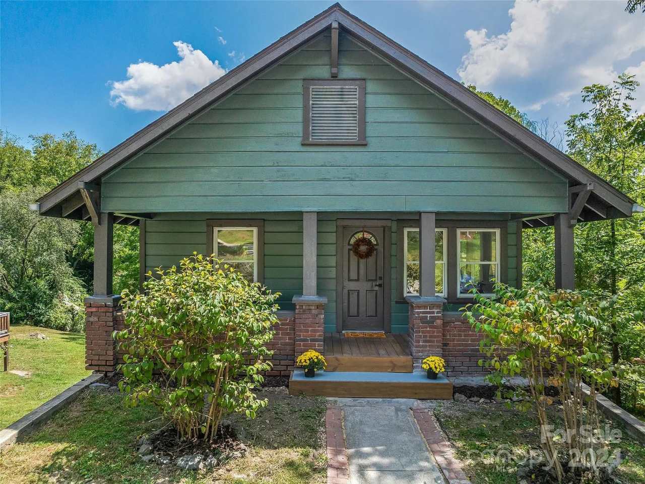 326 North Main Street
