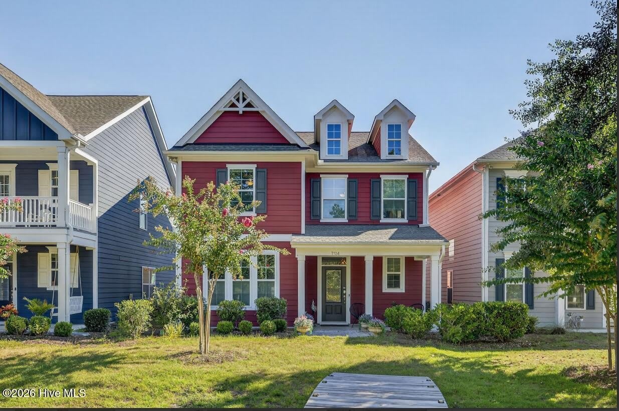 7124 Maple Leaf Drive