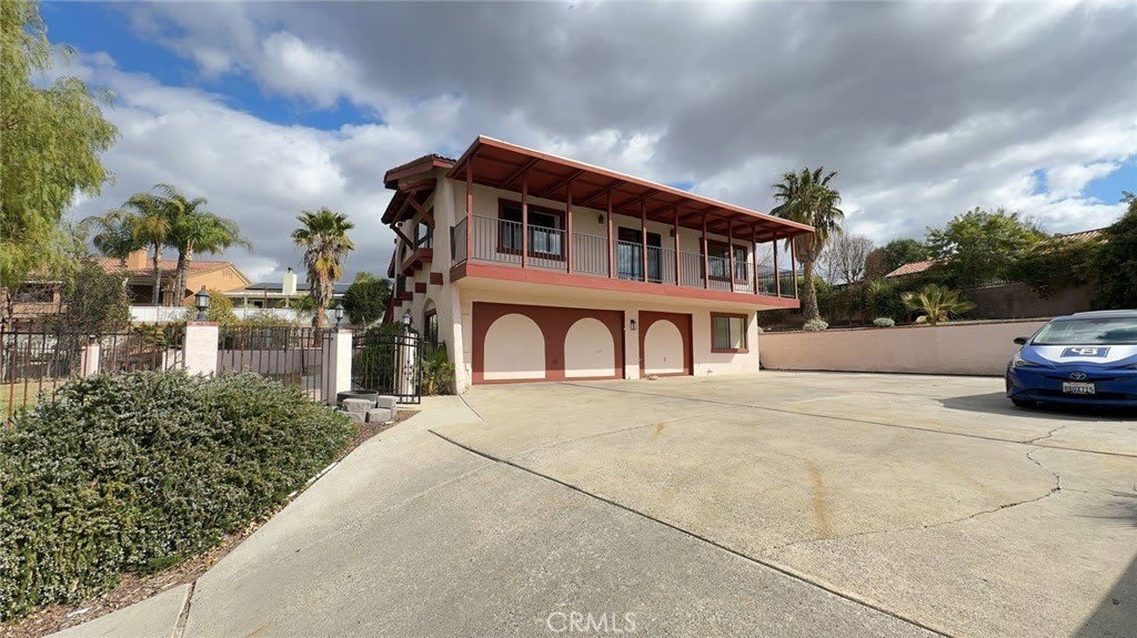 22961 Sandpiper Court