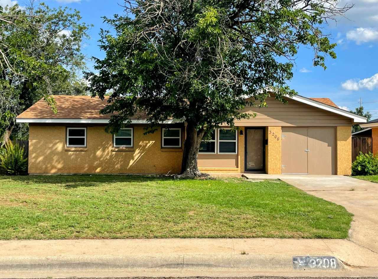 Newly Renovated 3-Bedroom, 2-Bath Home in Quiet Neighborhood