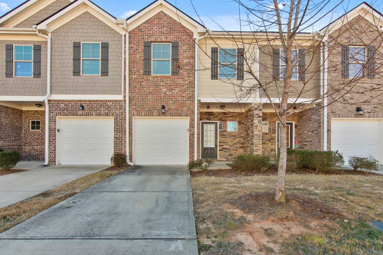 3 Bedroom Townhome in Jonesboro!