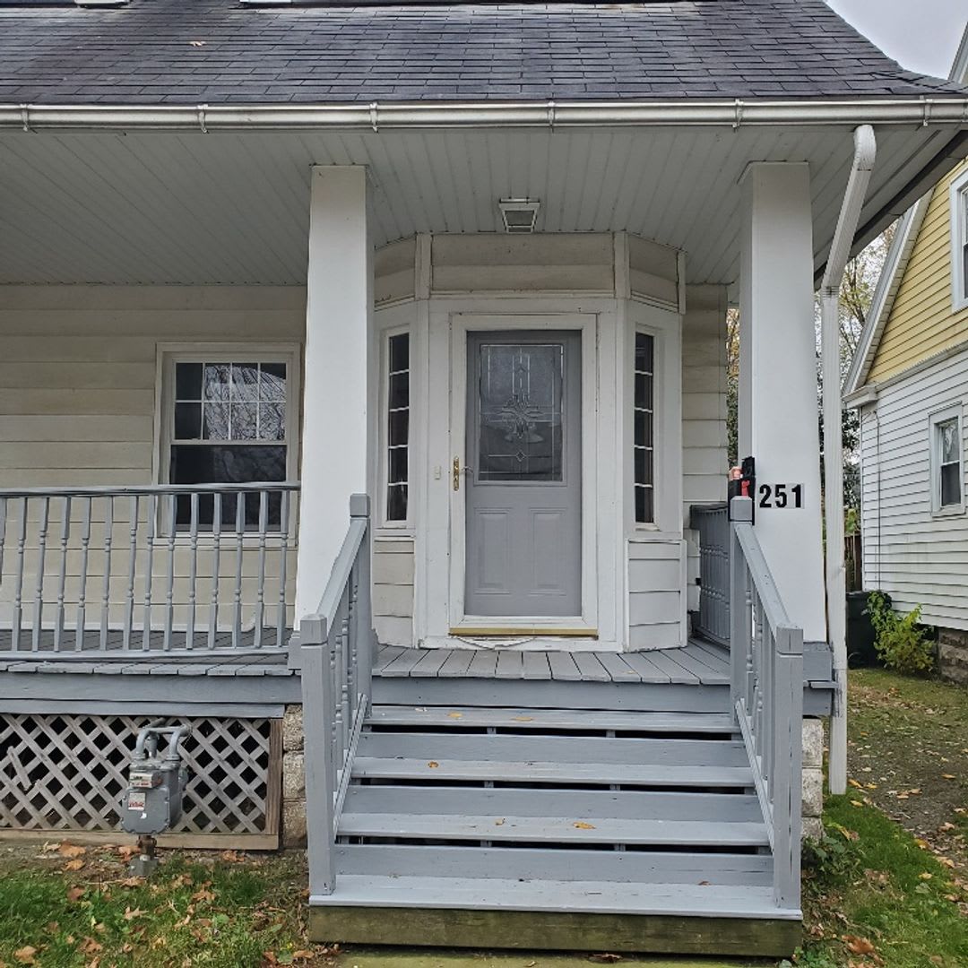 3BDRM HOUSE FOR RENT