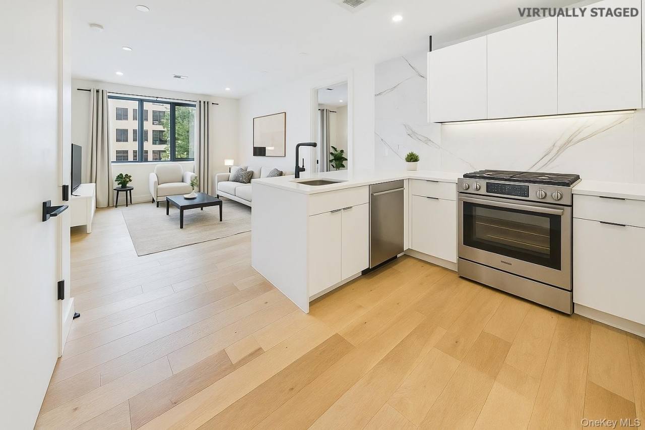 707 Willoughby Avenue