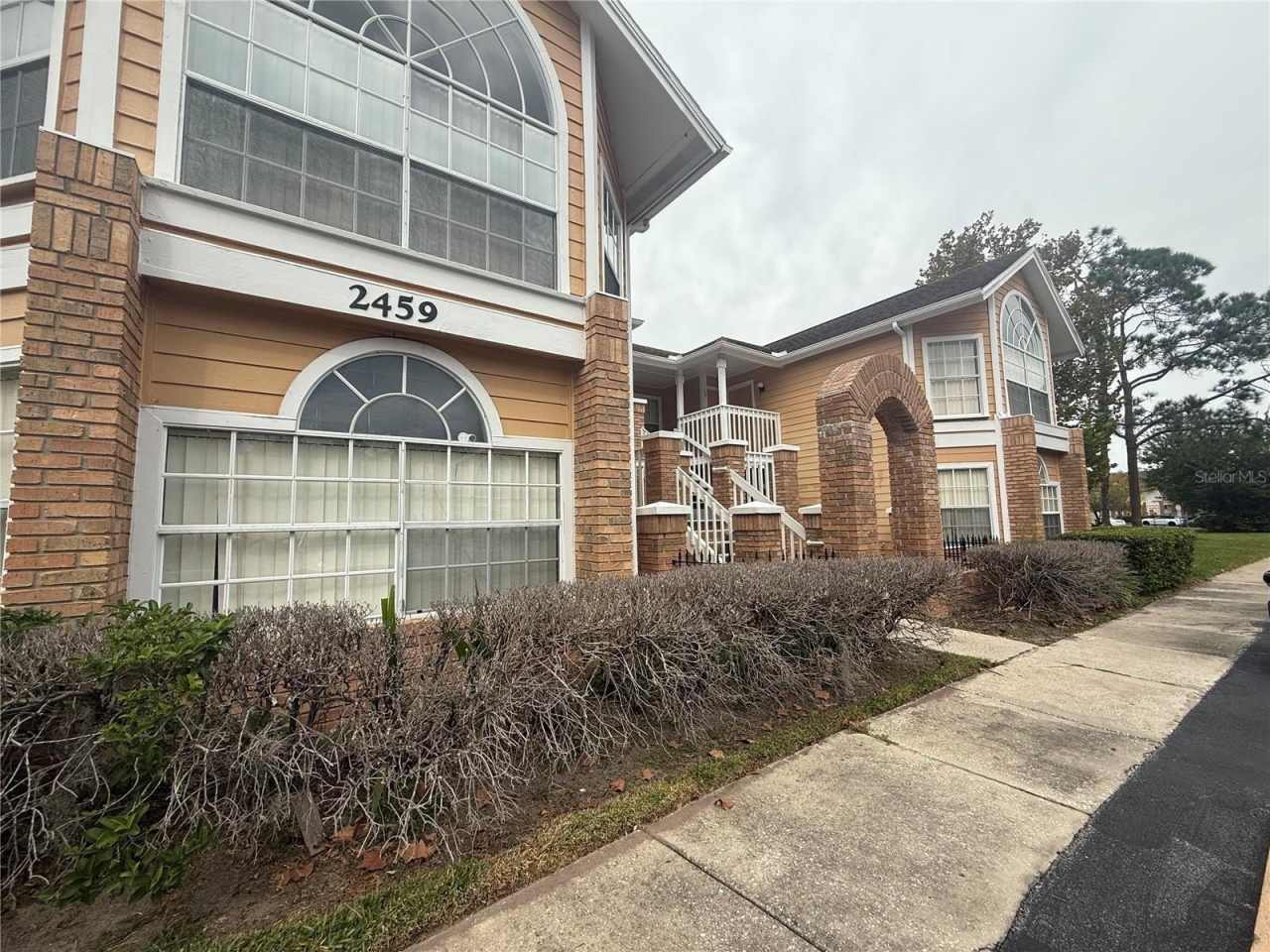 2459 SWEETWATER CLUB CIRCLE