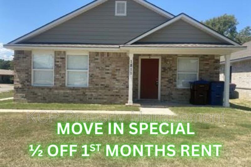 1811 Osage Street - B