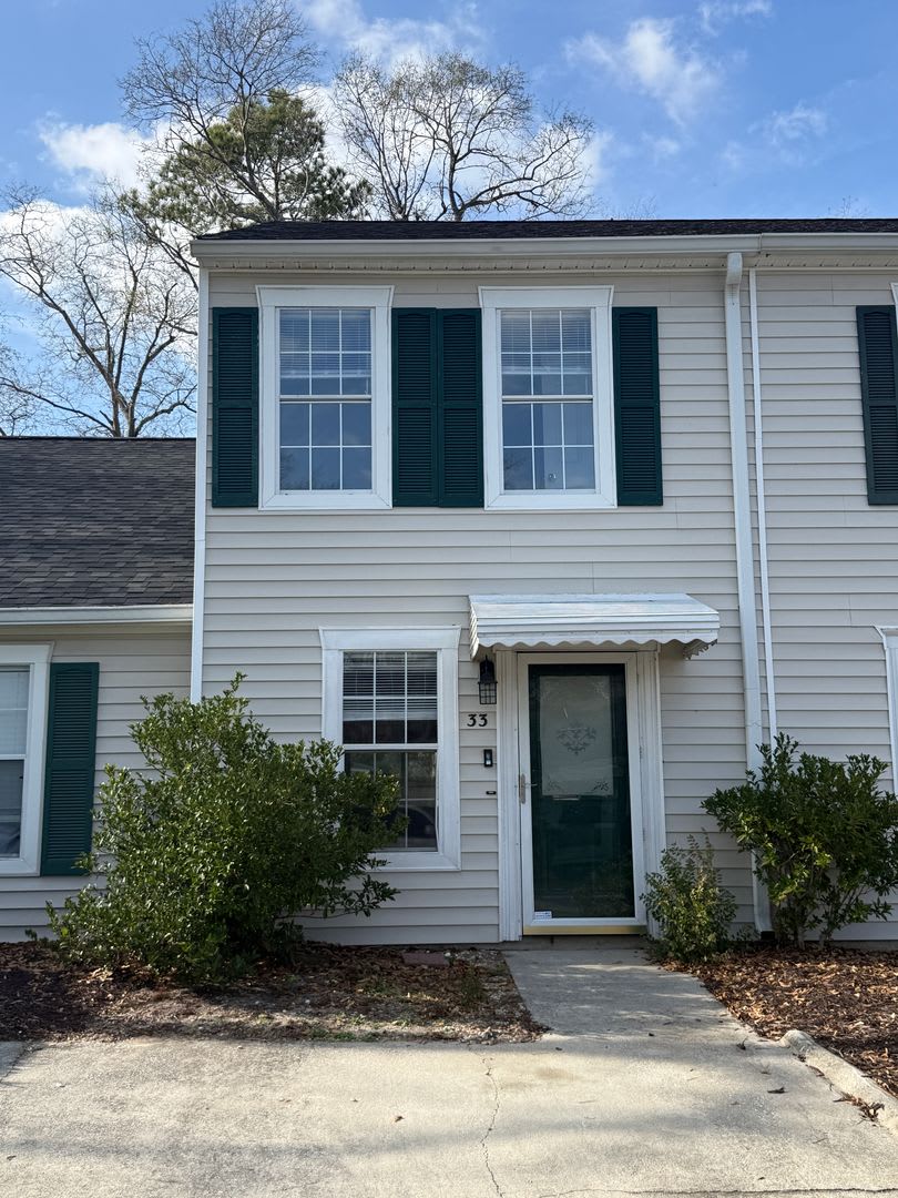 Updated 2BR/1.5 BATH Townhome in Augusta/Martinez Area