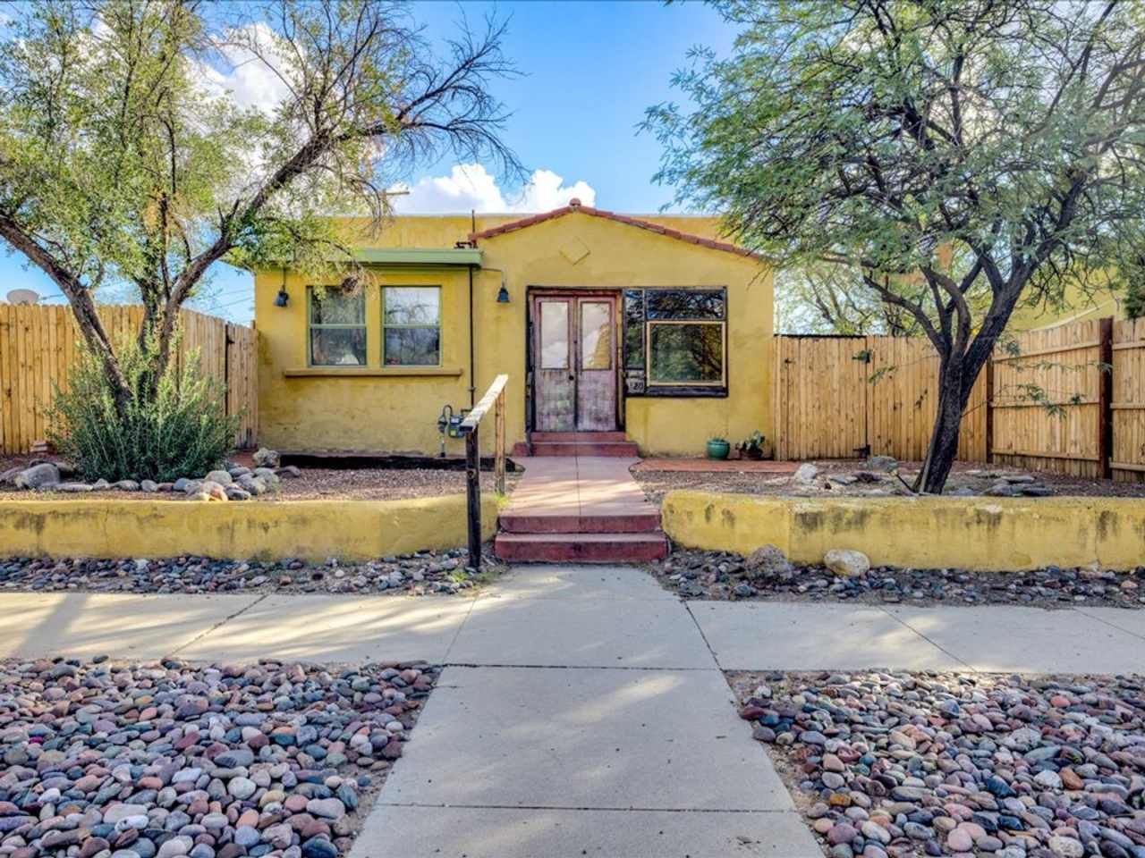 2 Bedroom 2 Bathroom