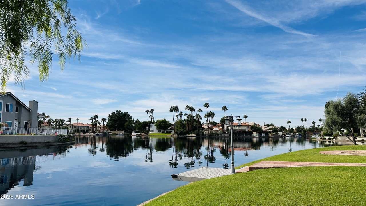 1413 W CORAL REEF Drive