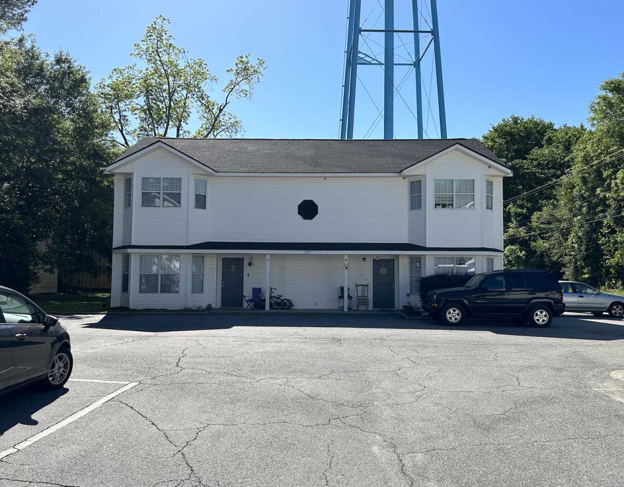 103 Thames Rd - B - 103