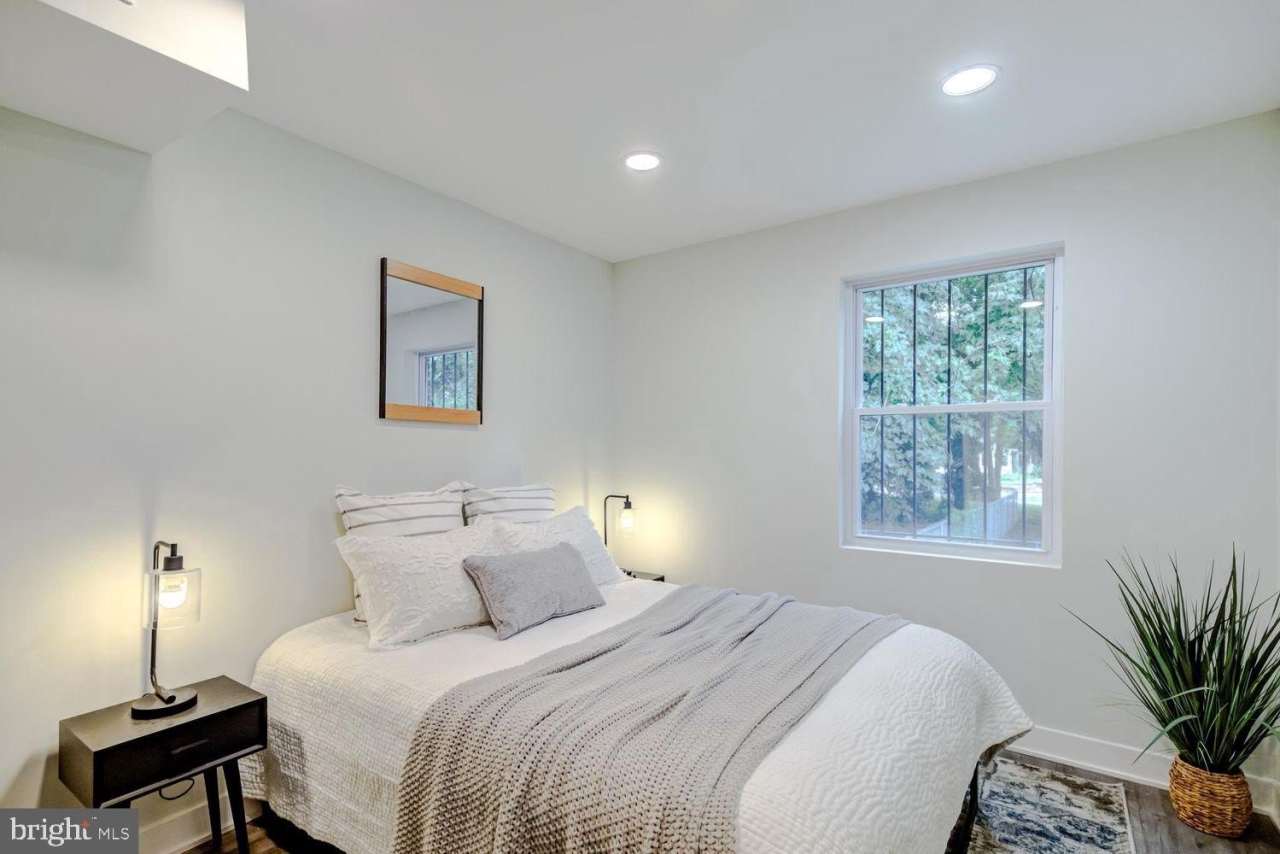 1420 EASTERN Avenue NE unit: 5A