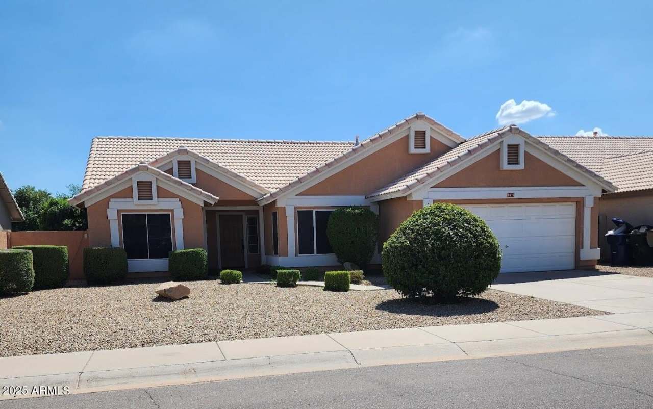 1671 E SAN TAN Street