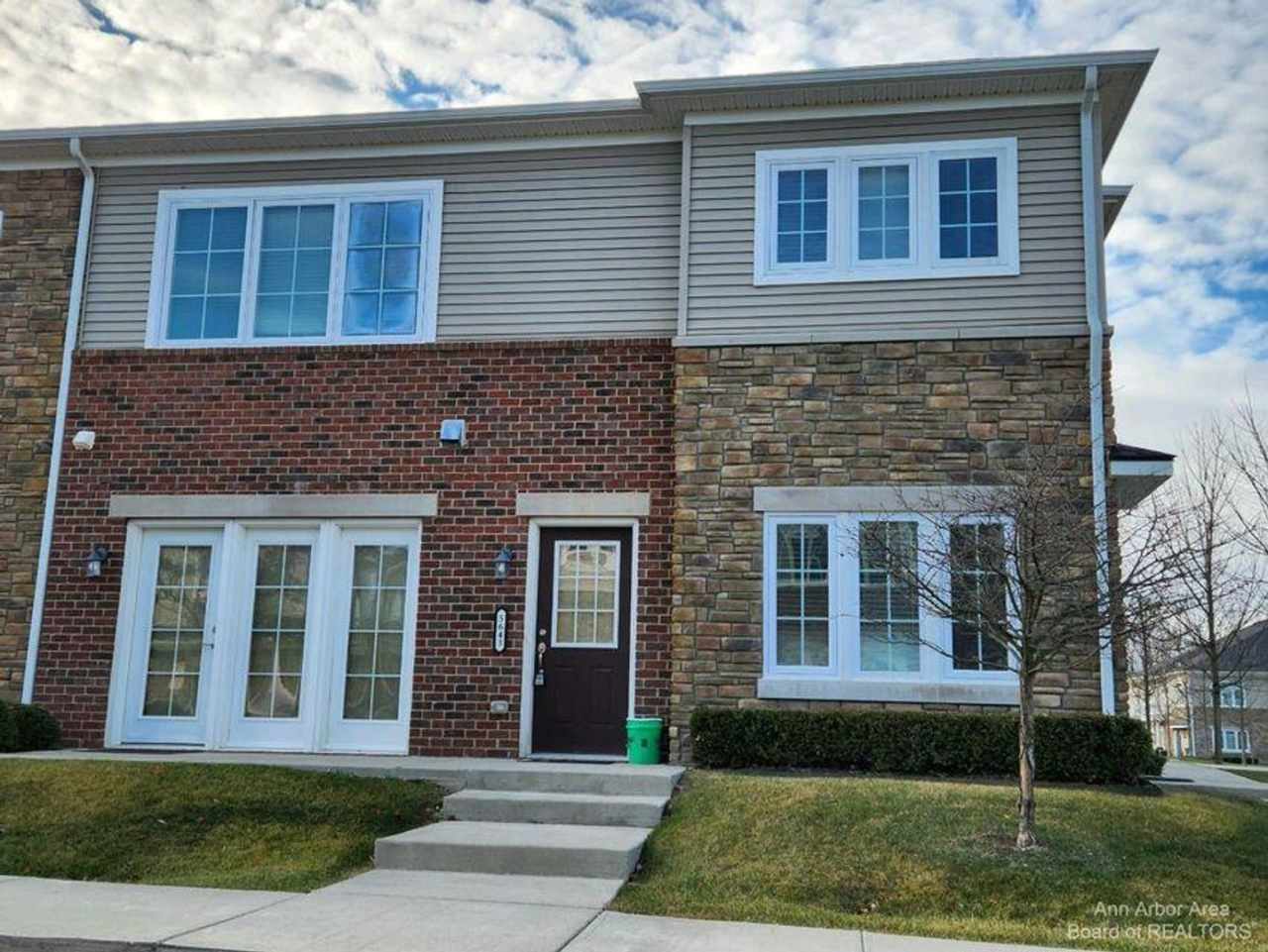 FOR RENT | 5643 Arbor Chase