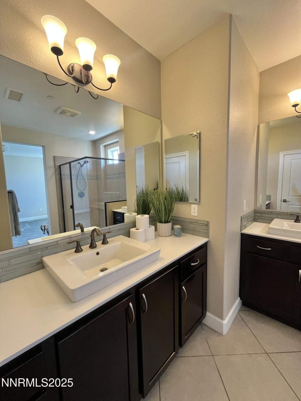 1980 Dark Horse Road unit: B