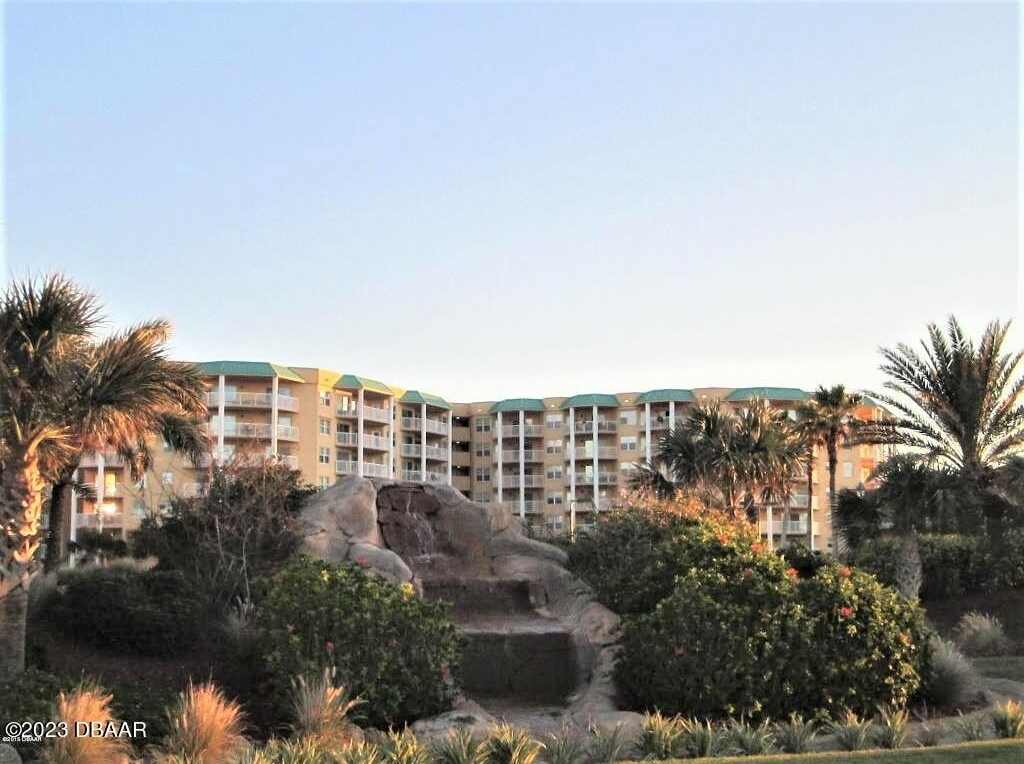 4670 Links Village Drive unit: B202