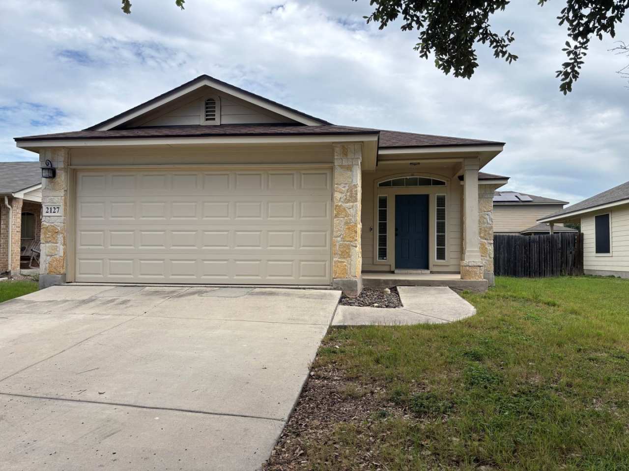 Beautiful 3-bed 2-Bath home in Avery Park with community pool