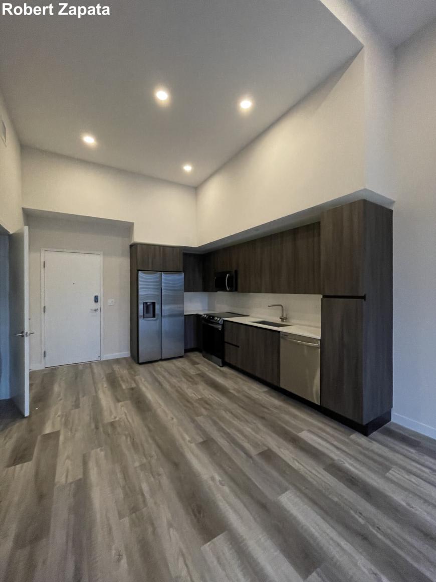 9200 South Dadeland Blvd.