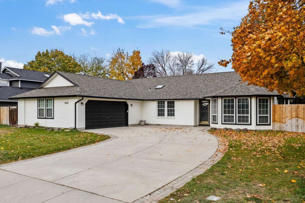 Charming 3-Bed, 3-Bath Home in Quiet Boise Neighborhood – All Appliances Included