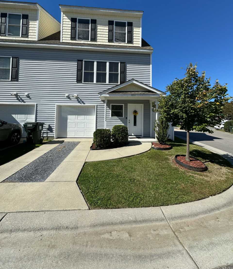 5800 Miss Coral Court