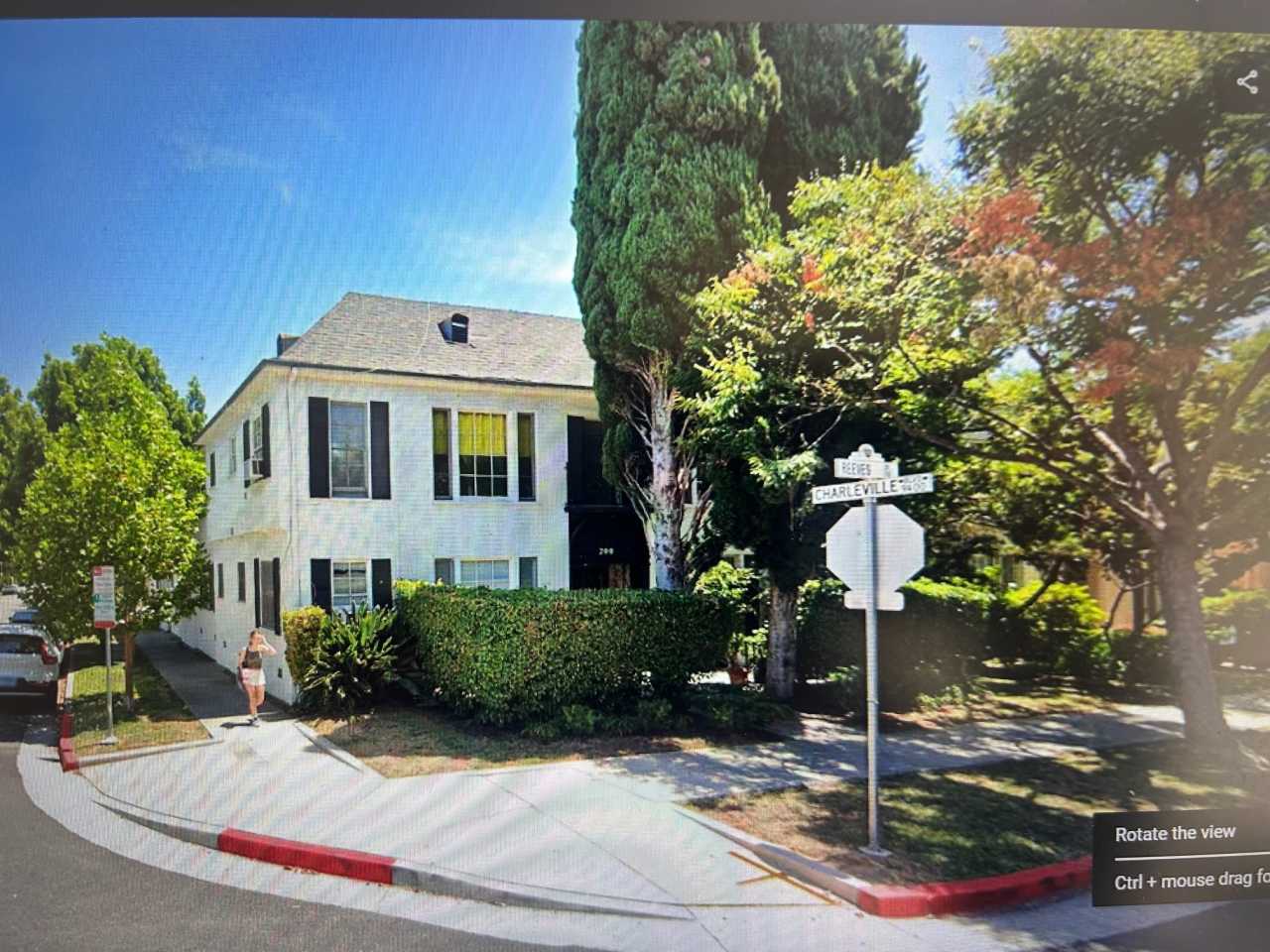 200 South Reeves Drive