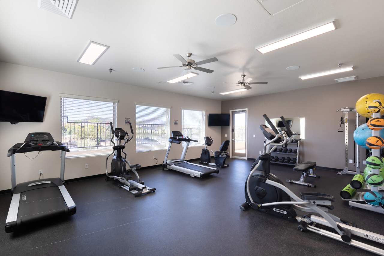 Willow Creek Apartments