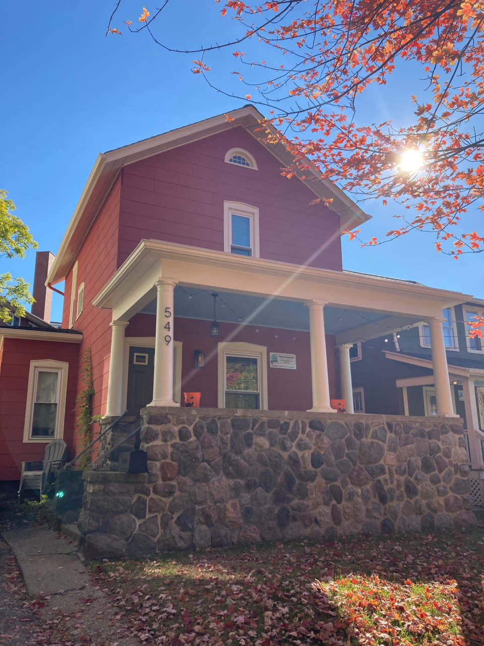 549 E. Madison St., 1