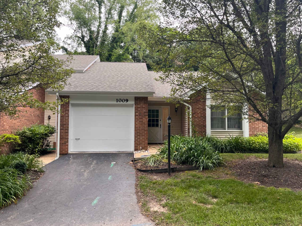 2 Bedroom, 2 Bath Townhouse