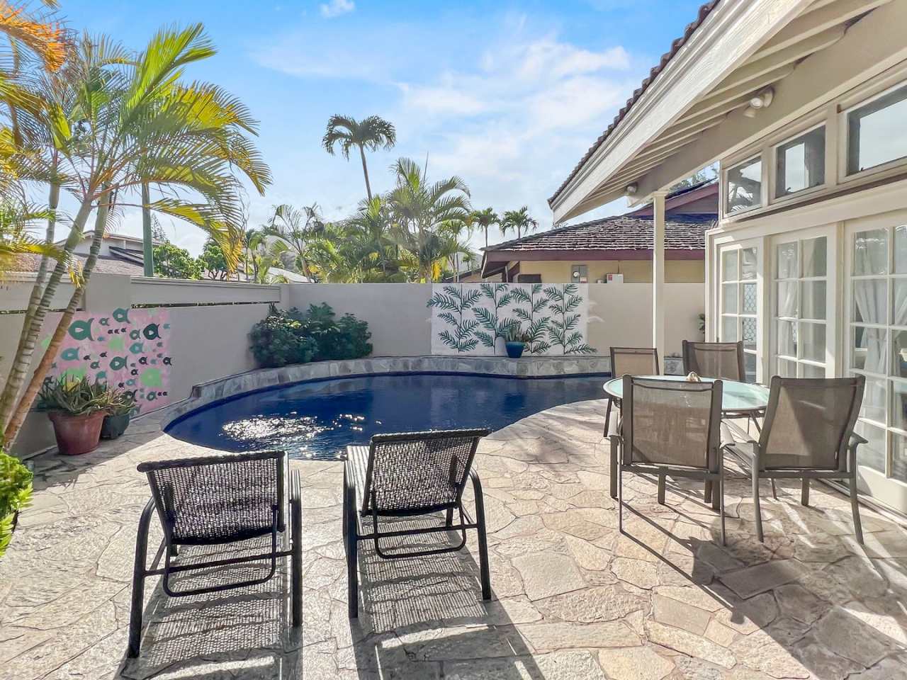 GOLF COURSE VIEWS! 3br/3ba Home with private pool!