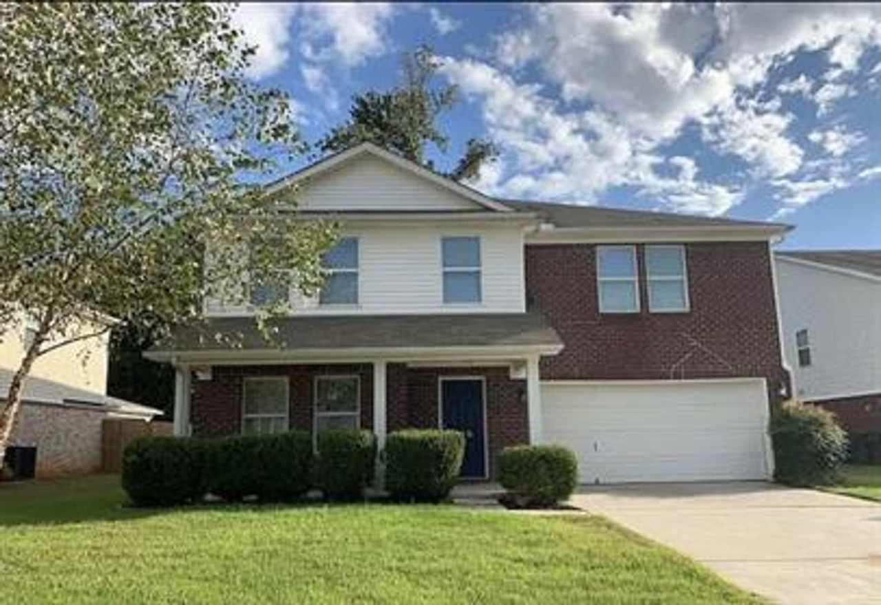 Spacious 3-Bedroom Home in Madison City Schools