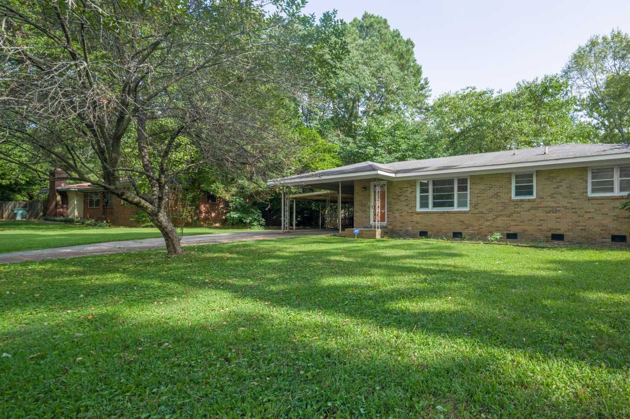 2004 Rosewood Drive Northwest