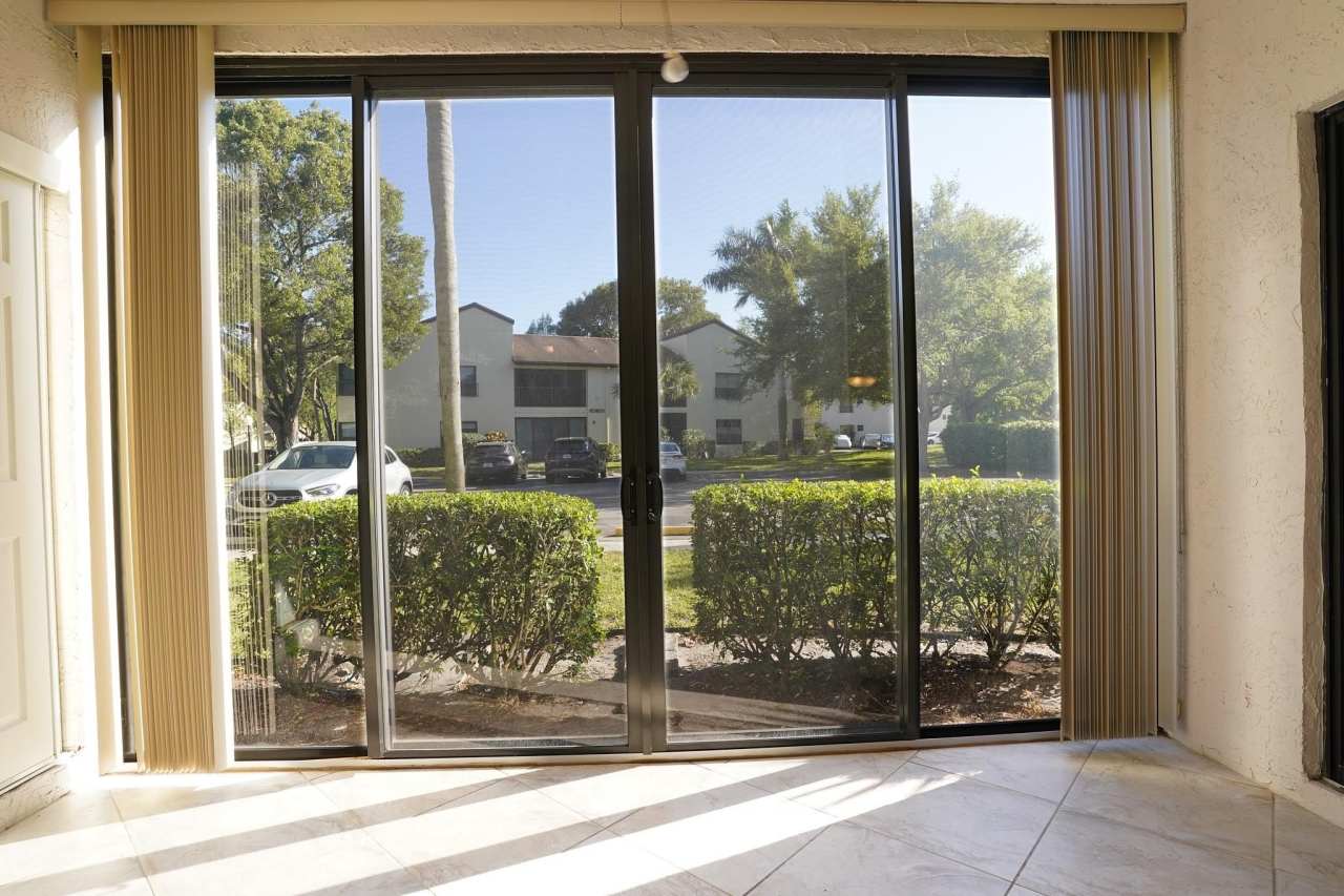 3325 Cocoplum Cir 3303