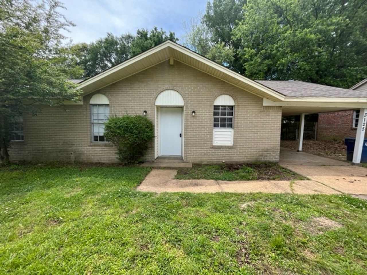 Renovated 3 Bedroom 2 Bath Home for Rent!!