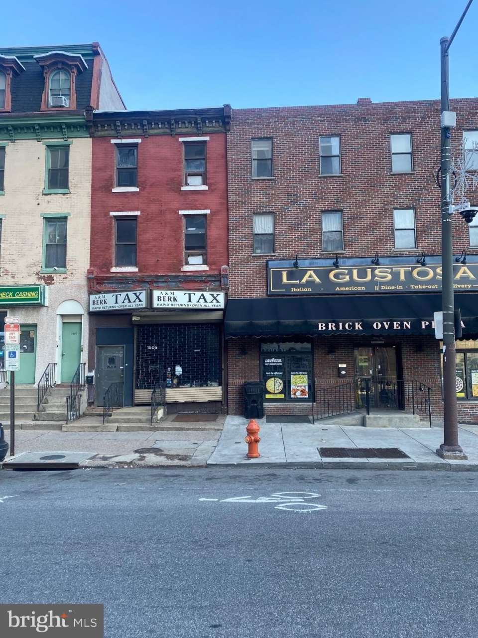 1505 SPRING GARDEN Street