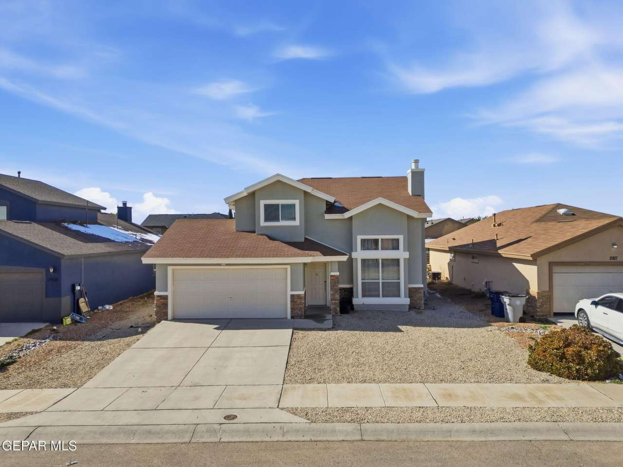 2913 PINO BLANCO Place