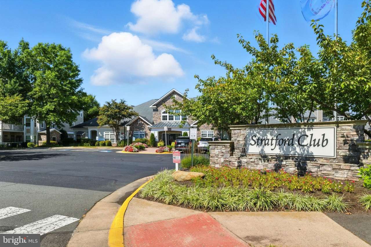 501 SUNSET VIEW Terrace SE unit: 306