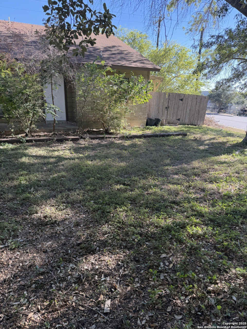 12200 RIDGE CROWN ST