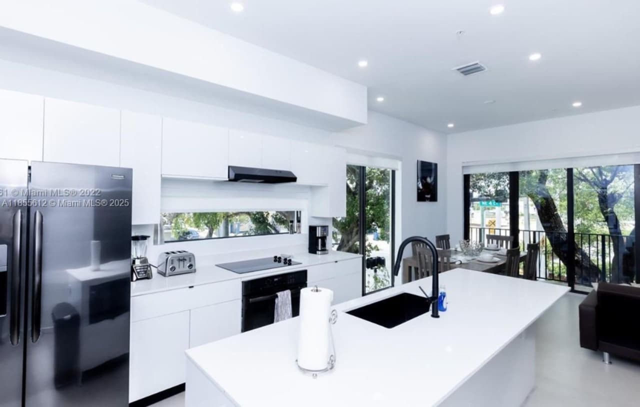 7101 NE 4th Court 0, Miami, FL 33138