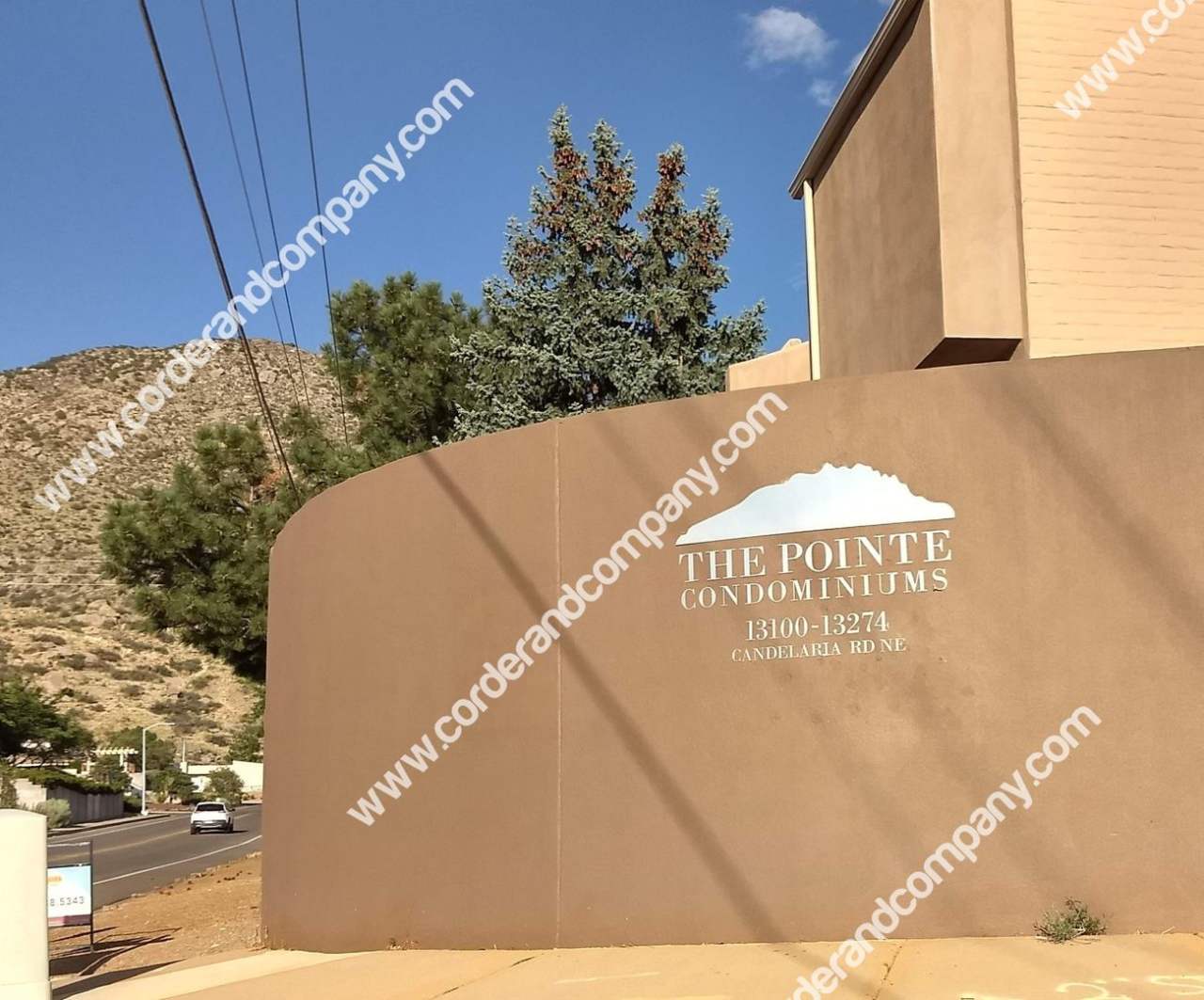 Beautiful Upstairs Condo, Spacious 2 Bedroom 1.5 Bathroom and 928 Sq Ft. In Nice Community, The Point Condominiums.