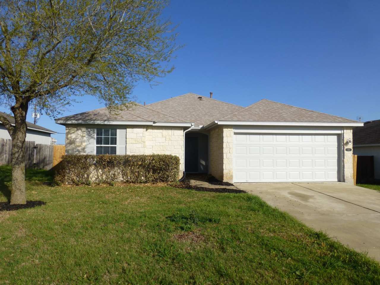 Stylish 4-Bedroom Home in Waterleaf with Modern Upgrades