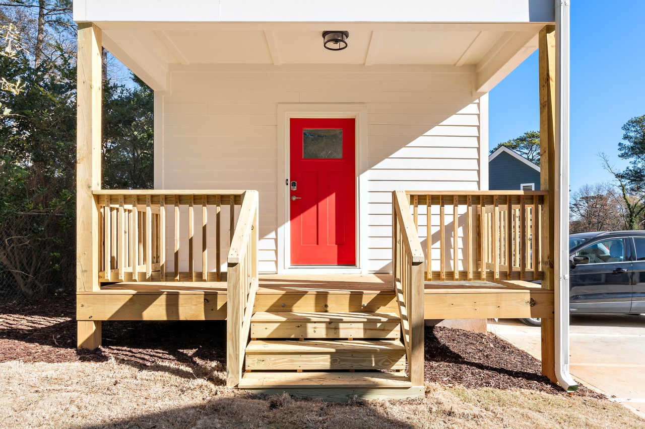 4106 1/2 Garland Drive