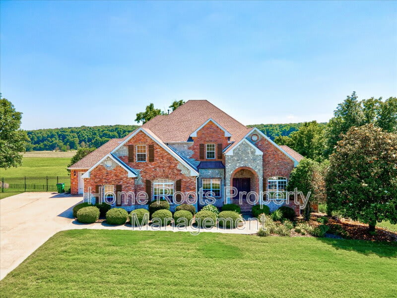 7135 Sunset Ridge Circle