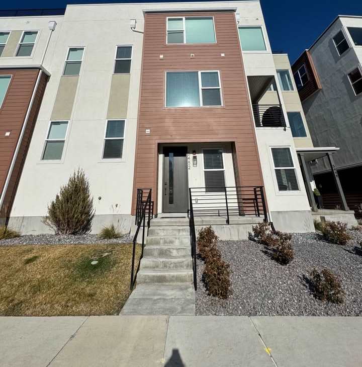 5452 W Cardinal Park Rd